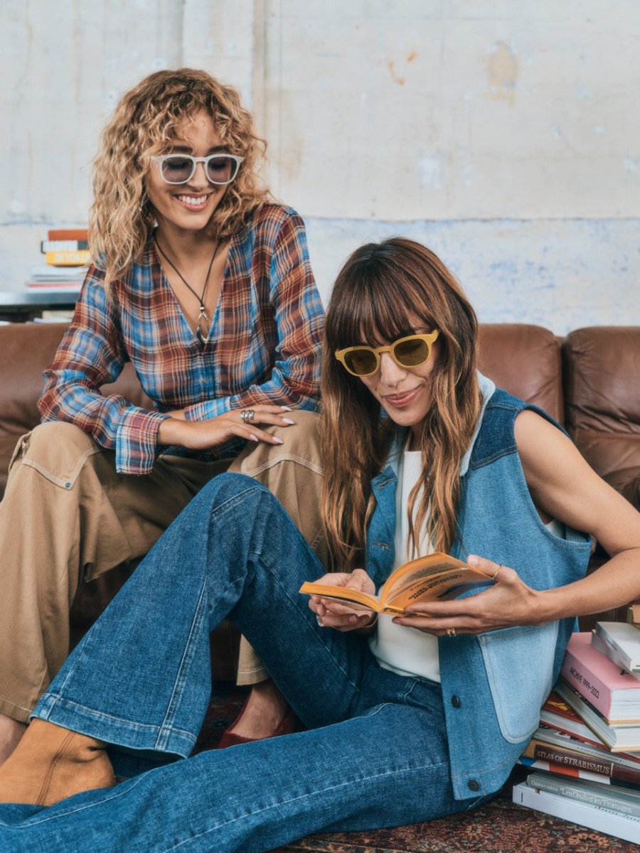 IZIPIZI Chapters Sun Glasses - Ante ShopIZIPIZISun Glasses3701210442020IZ - SUNCC275_00