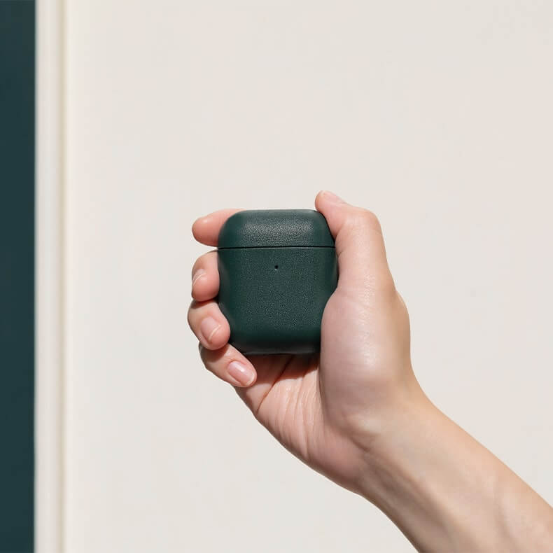 Native Union Crafted Leather Case for Airpods - Ante ShopNATIVE UNIONAirpod Case846654034455APCSE - LTHR - BLK - AP