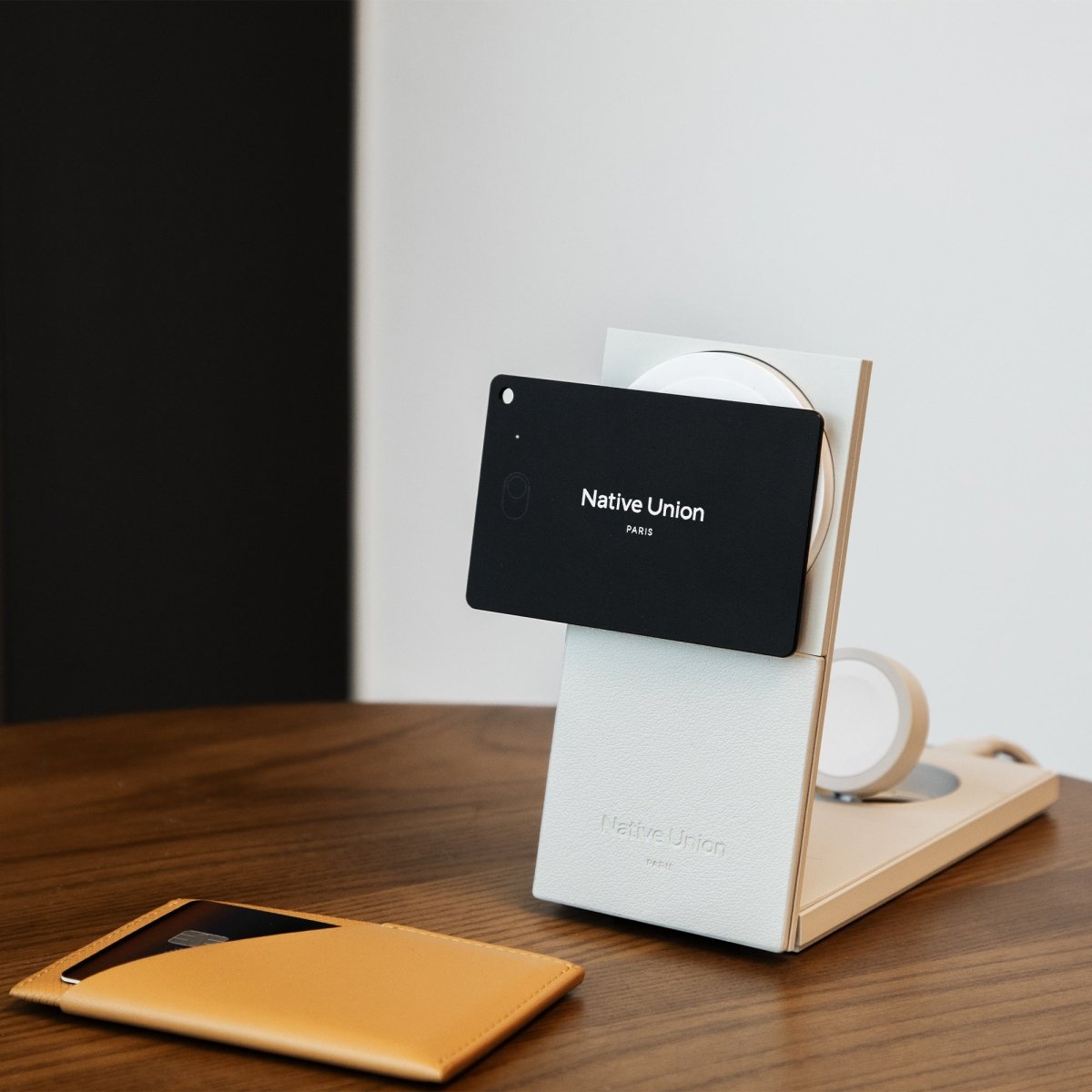 Native Union Find It Card - Ante ShopNative UnionAirTag846654086973FINDIT - CARD - BLK