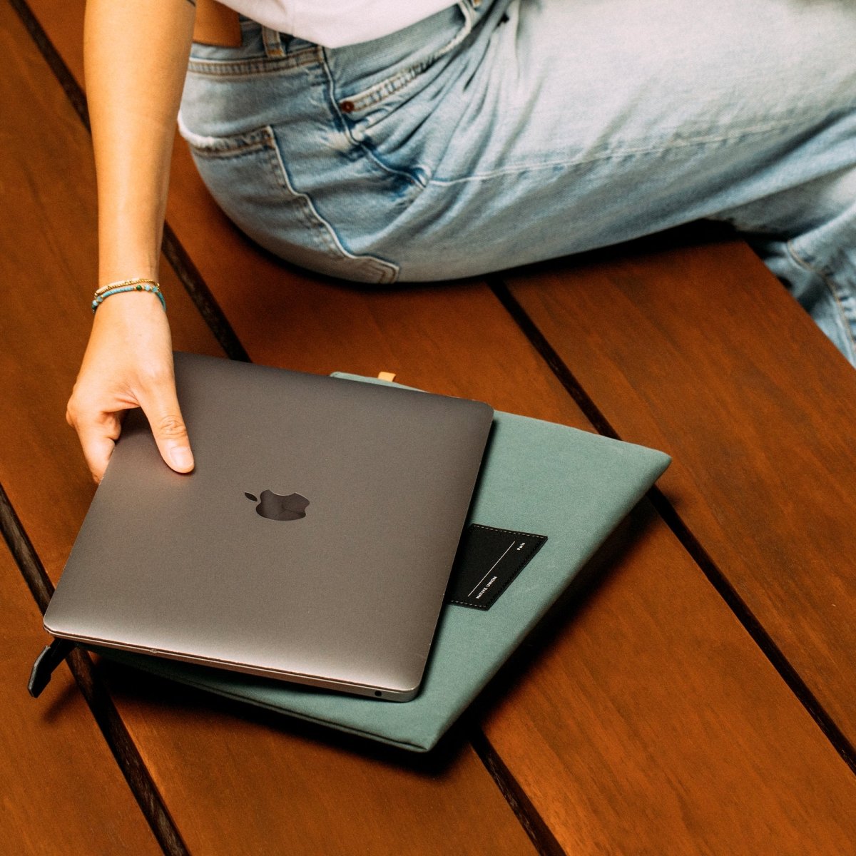 W.F.A Sleeve for MacBook 14" - Ante ShopNative UnionLaptop SleeveSTOW - LT - MBS - SLG - 14