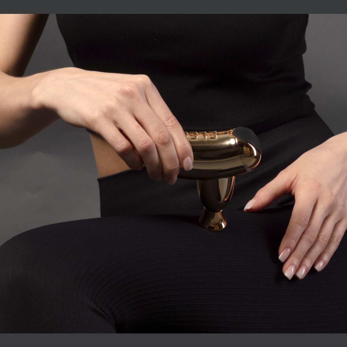 ELEEELS Piculet Percussive Massager (Gold)