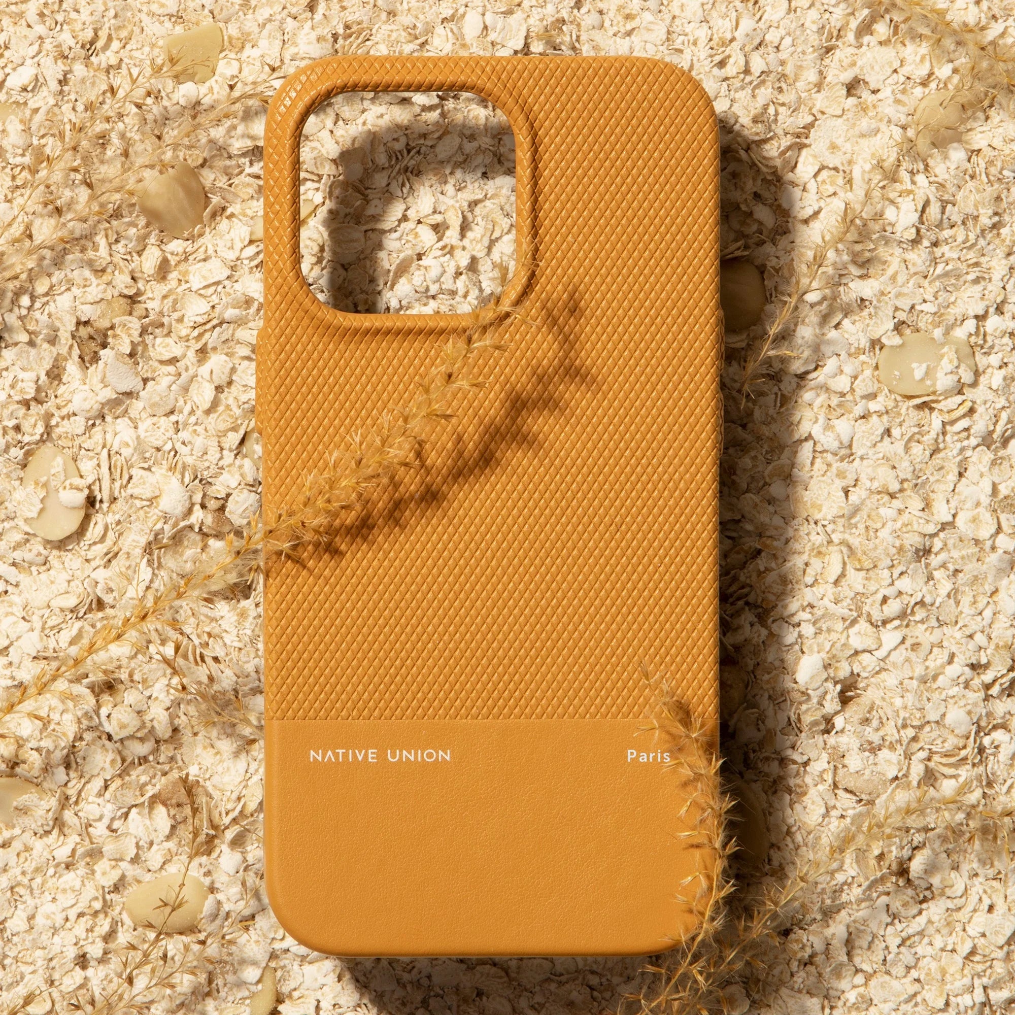 Native Union (RE)Classic Leather Case For iPhone 14 Pro/ 14 Pro Max