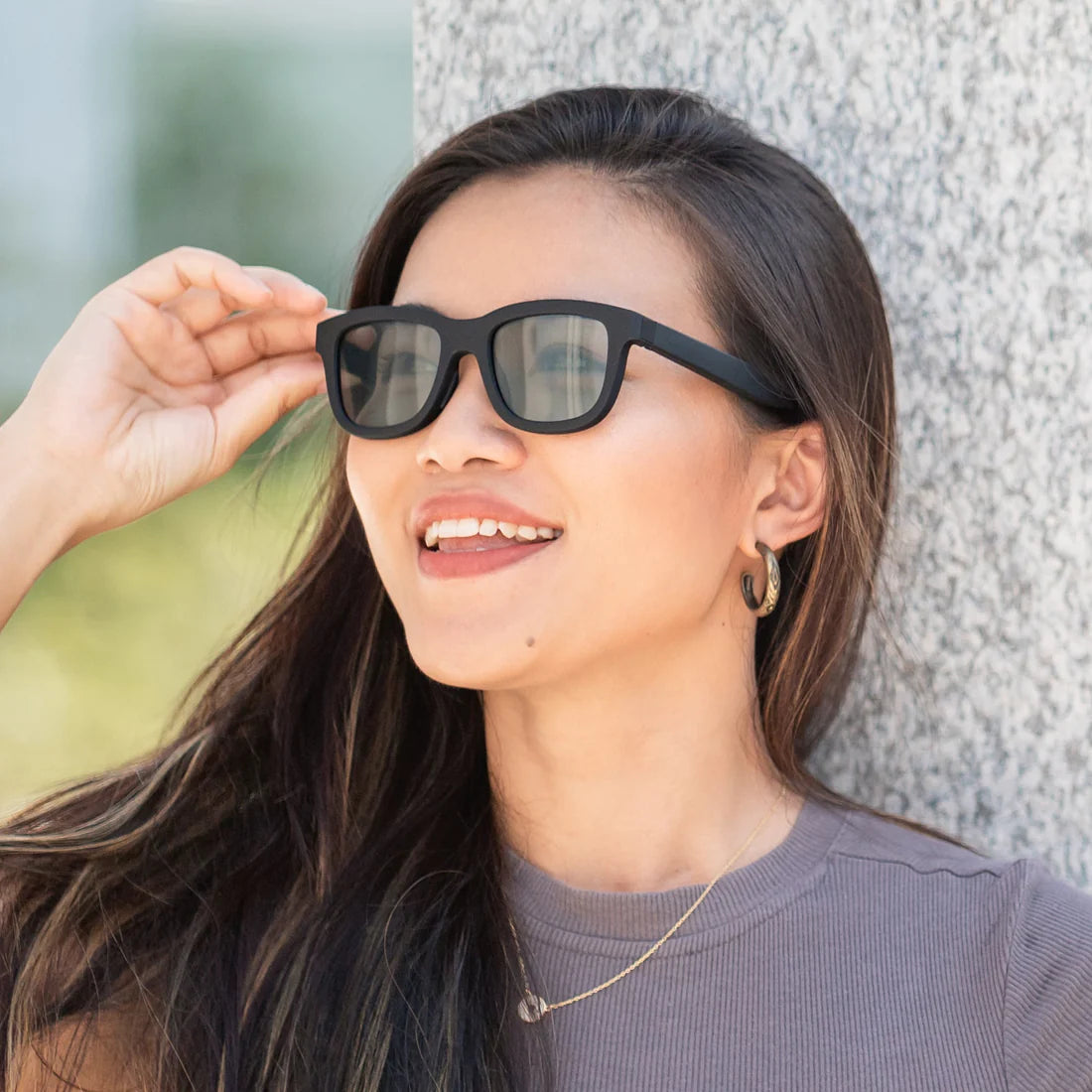 Ampere Dusk - App-enabled tint changing smart sunglasses with built-in audio