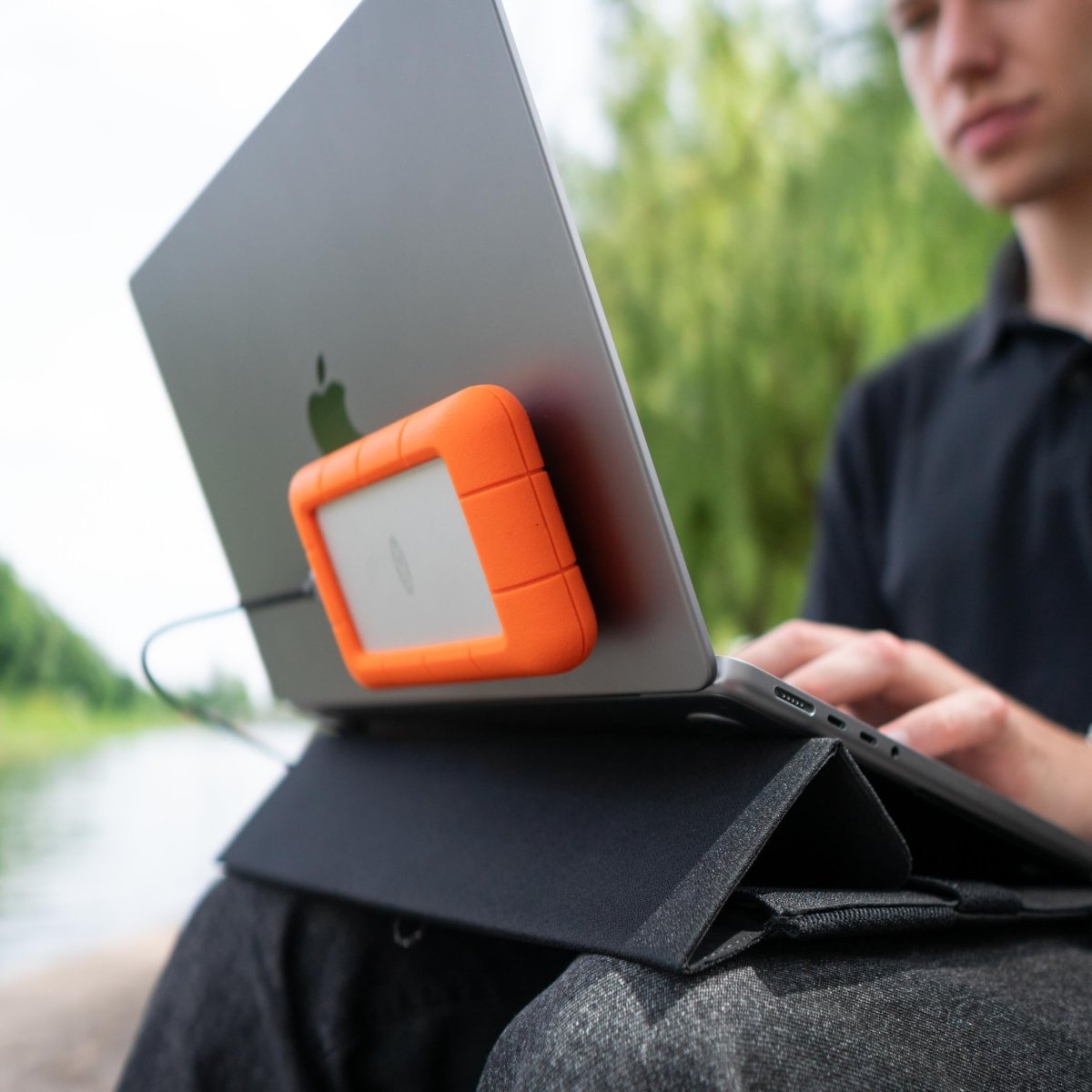 DeltaHub HoldX - Magnetic Mount - Ante ShopDeltahubLaptop accessories3830076060236DH-HX-SL-D