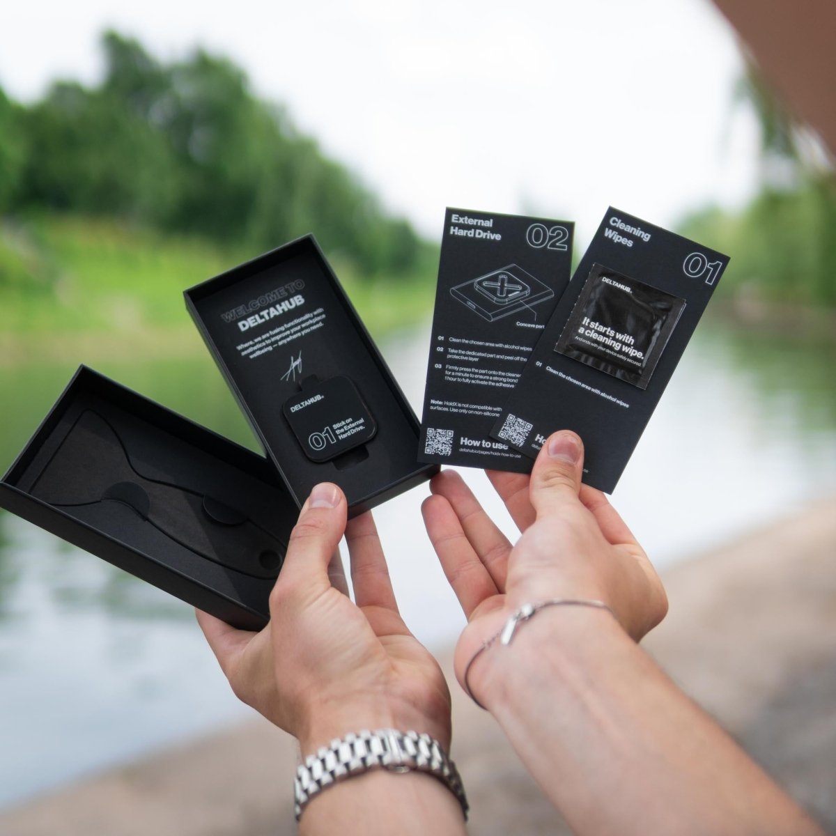 DeltaHub HoldX - Magnetic Mount - Ante ShopDeltahubLaptop accessories3830076060236DH-HX-SL-D