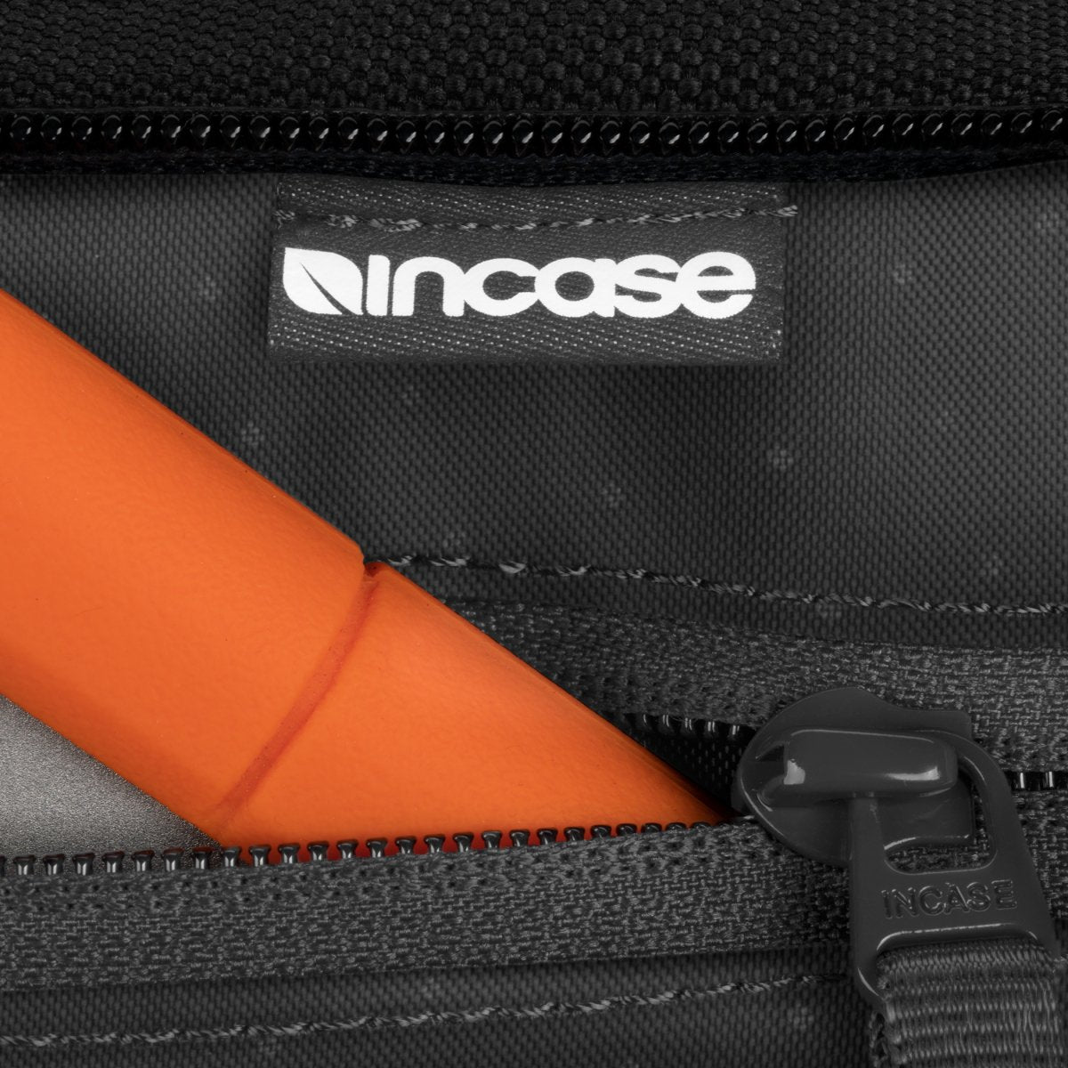 Incase A.R.C. Commuter Pack With ReSpun 100% Recycled Polyester 26L - Ante ShopIncaseBag810006543544INCO - 100683 - BLK