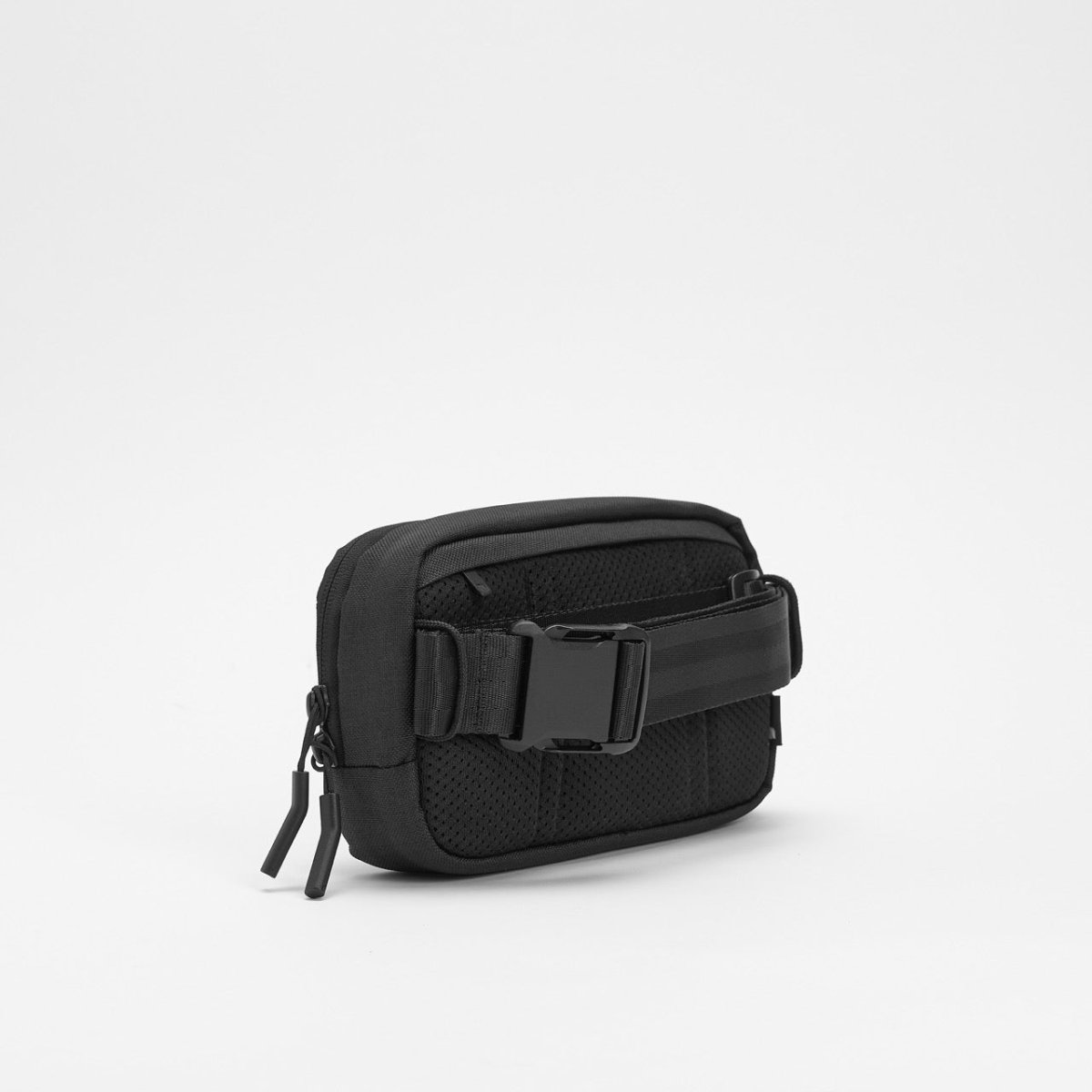 Incase Crosstown Sling with Woolenex - Ante ShopIncasePhone Bag650450270067INCO - 400800 - BLK