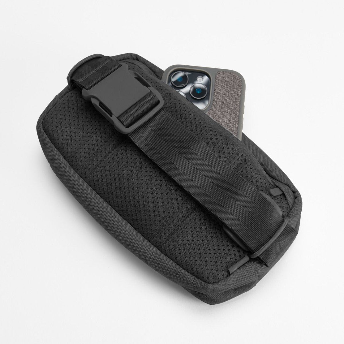 Incase Crosstown Sling with Woolenex - Ante ShopIncasePhone Bag650450270067INCO - 400800 - BLK