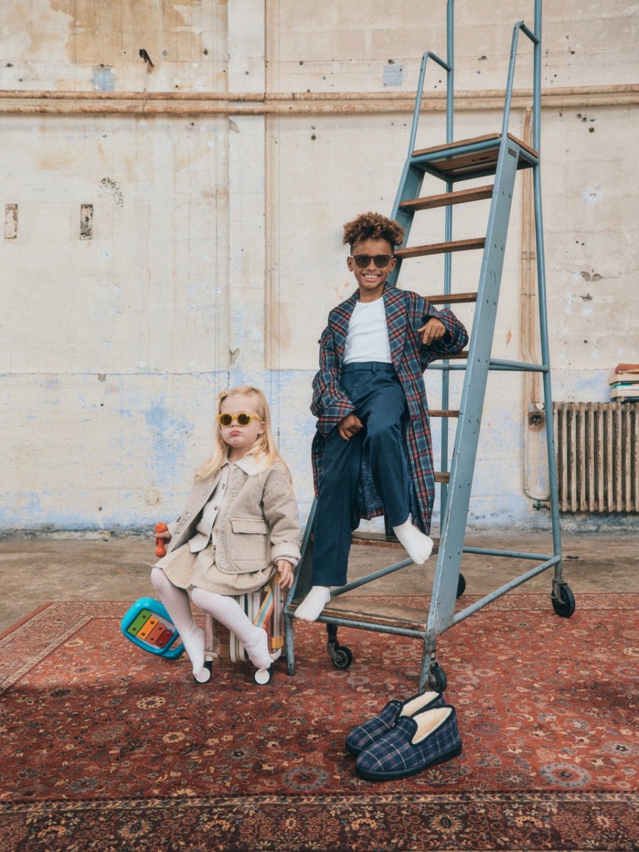 IZIPIZI Chapters Junior Sun Glasses - Ante ShopIZIPIZISun Glasses3701210442150IZ - JSNDC273_00