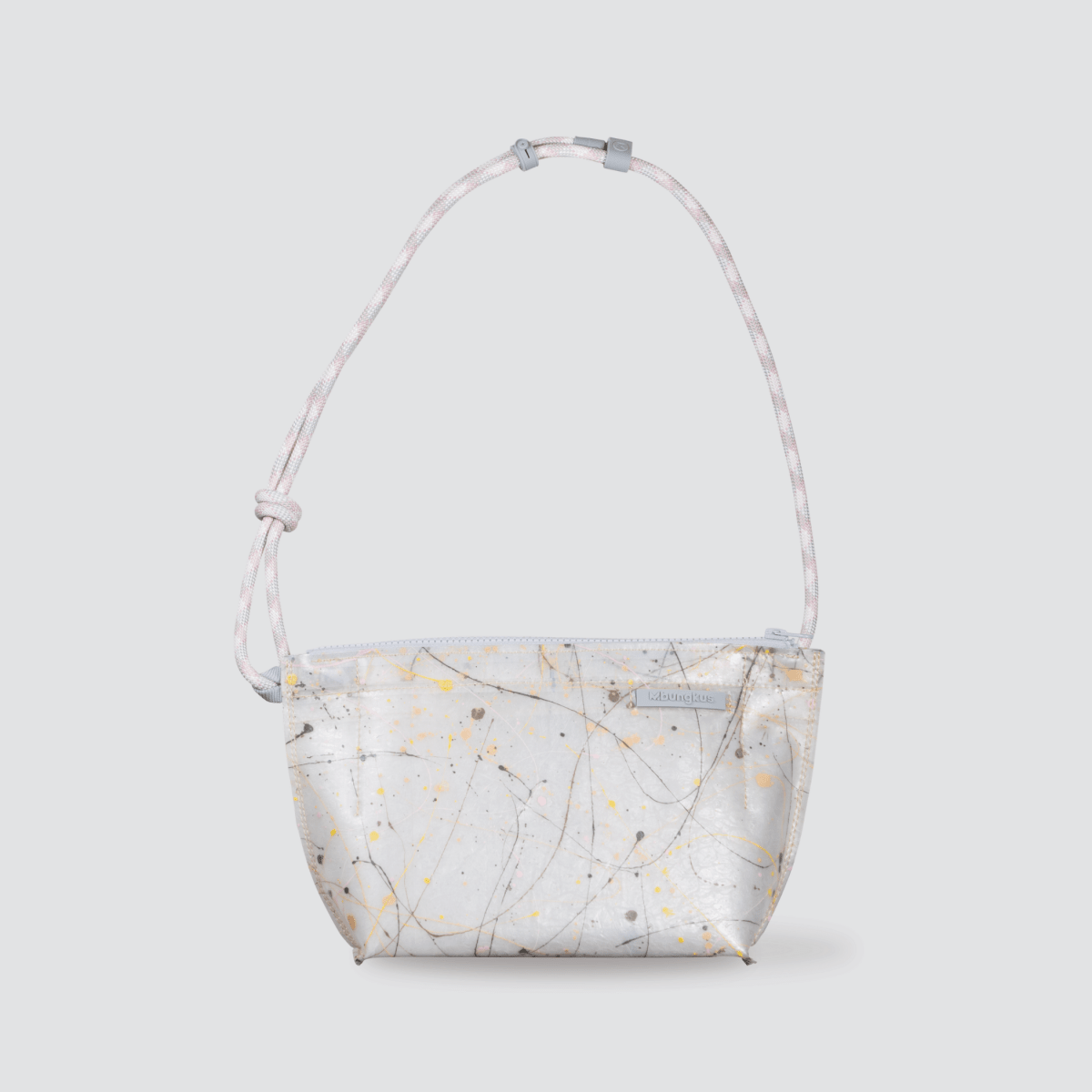 M.bungkus ReMessenger Sustainable Bags with charging cable - Ante ShopM.CraftsmanBag4897080297156MCR-BGKUS-RMG-NPS-C