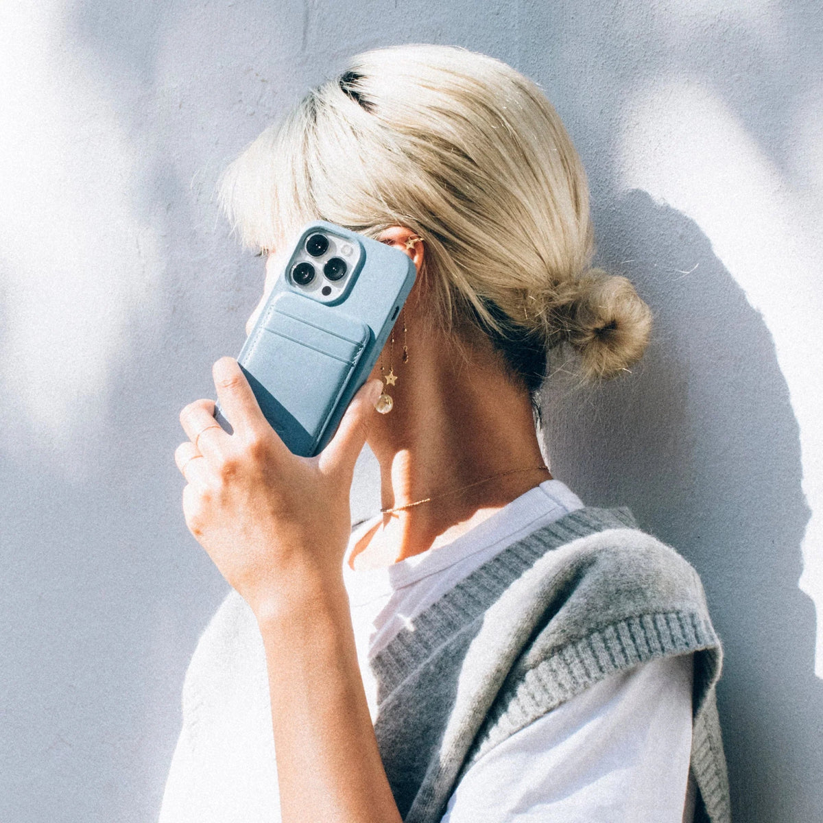 Native Union x Maison Kitsuné Profile Fox Leather Magnetic Native Union x Maison Kitsuné Profile Fox Leather Magnetic