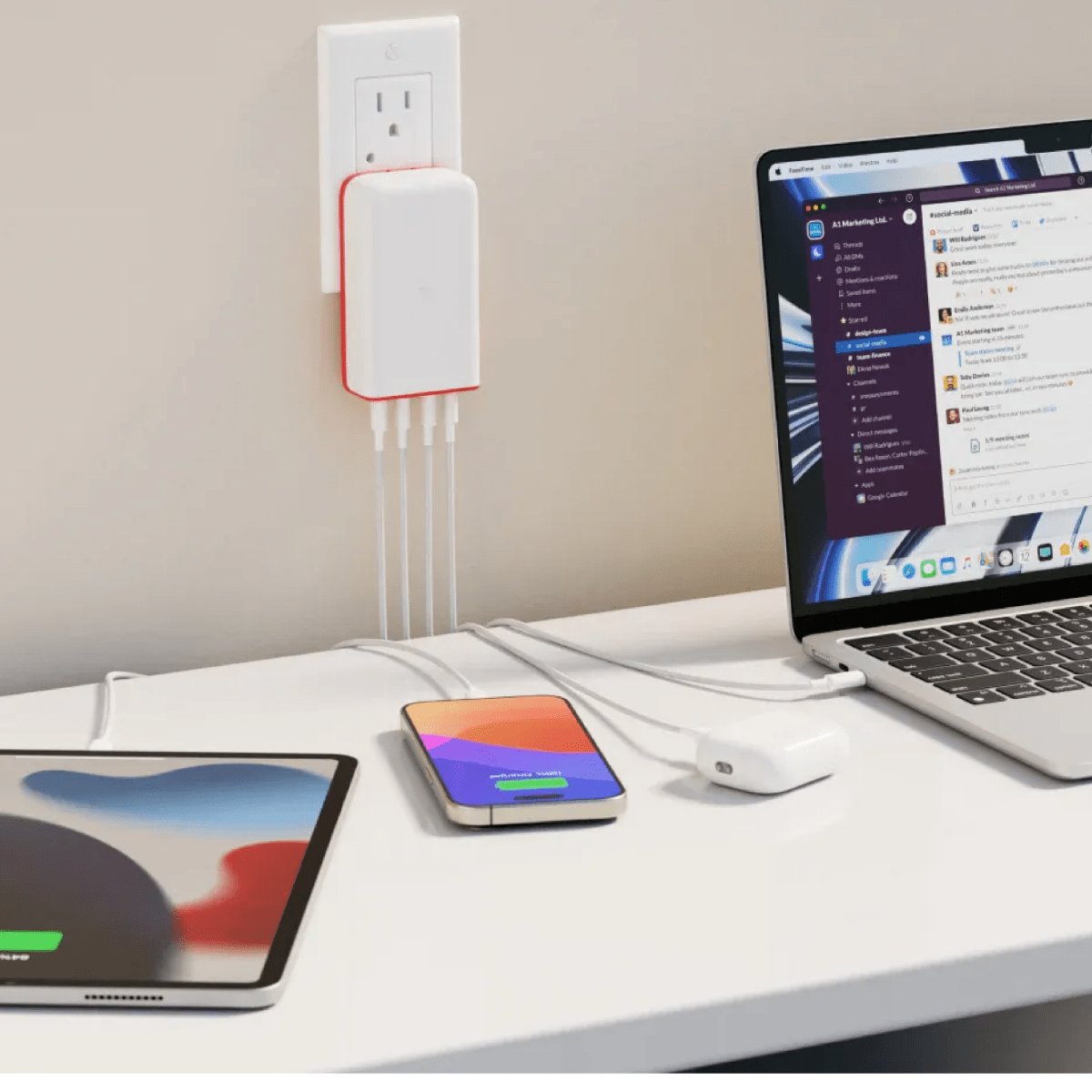 Twelve South PlugBug Travel 120W with Find My - Ante ShopTwelve SouthWall Chargers811370025230TS - 2442