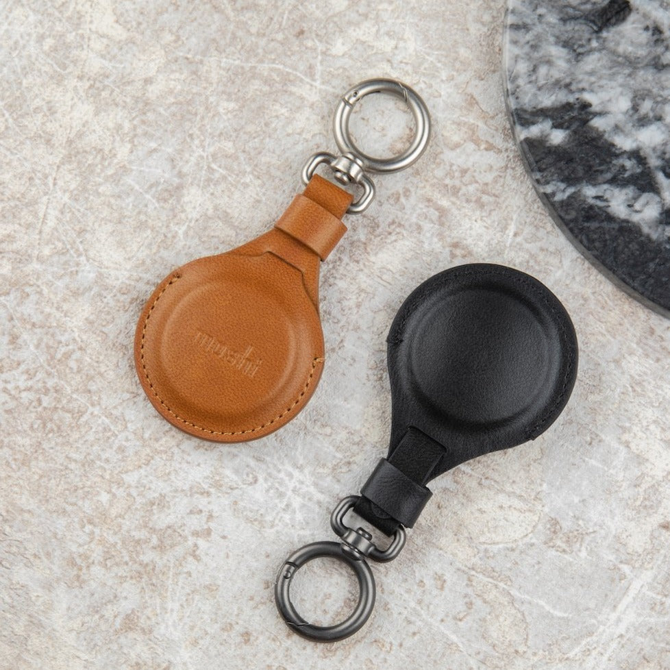 Moshi Vegan Leather AirTag Key Ring (Jet Black)