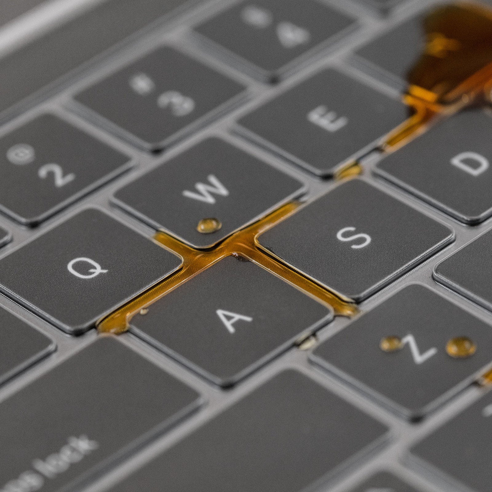 Moshi ClearGuard for MacBook Pro 13/16 (Magic Keyboard)